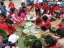 Hs tham gia hoat dong trai nghiem.jpg - 